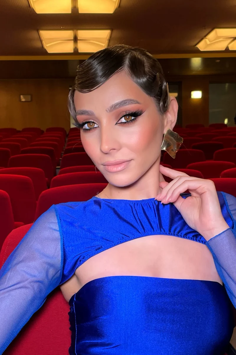 Facetune_15-03-2023-08-57-00